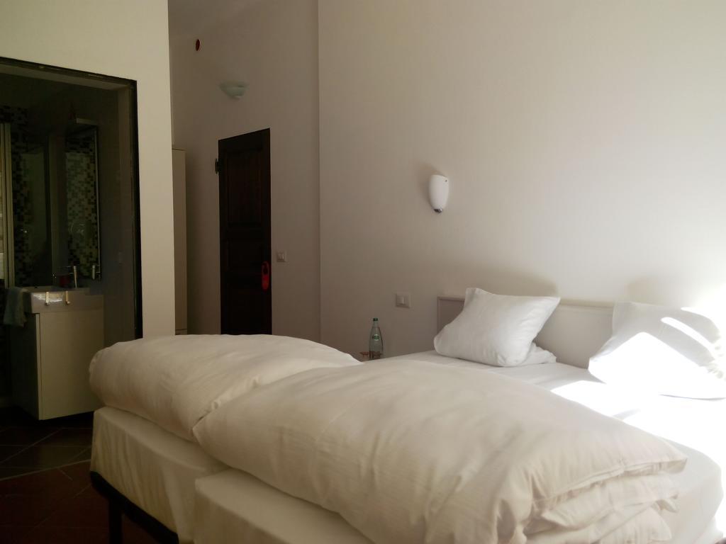 Casa Baroli B&B 坎诺比奥 客房 照片